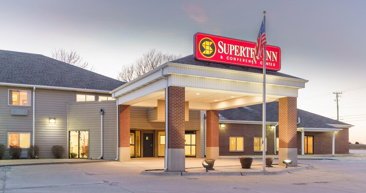 Supertel Inn And Conference Center Creston Exteriér fotografie